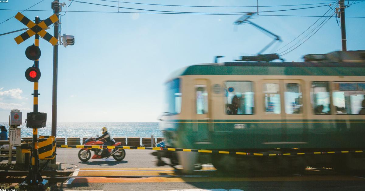 รถไฟเอโนเด็นและคามาคุระ : คู่มือถ่ายรูปสวยฉบับคนไทย